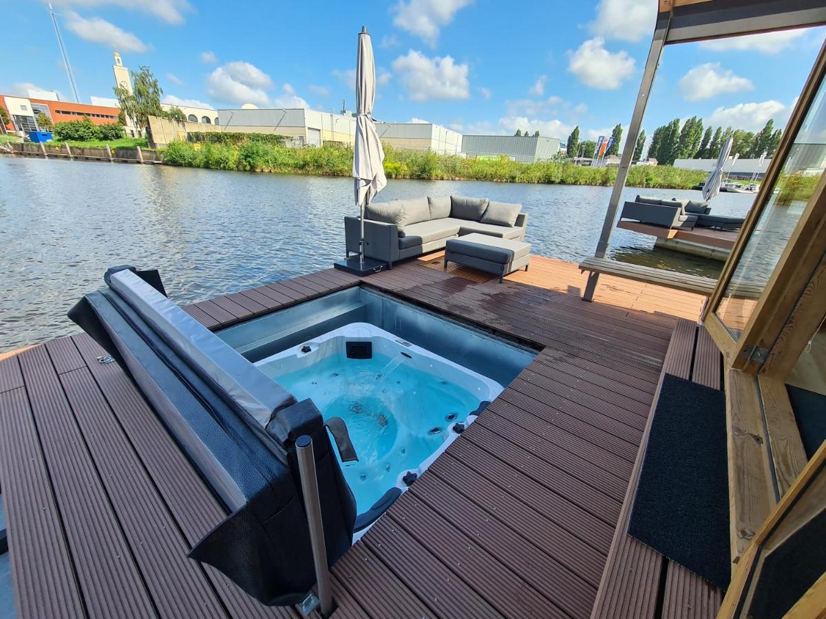 Wikkelboats @ Tramkade Den Bosch Villa Orthen Exterior photo